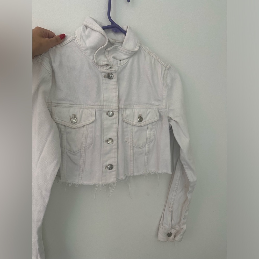 Zara white cropped jean jacket
